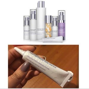 💙 Meaningful Beauty Eye Creme NEW 💙